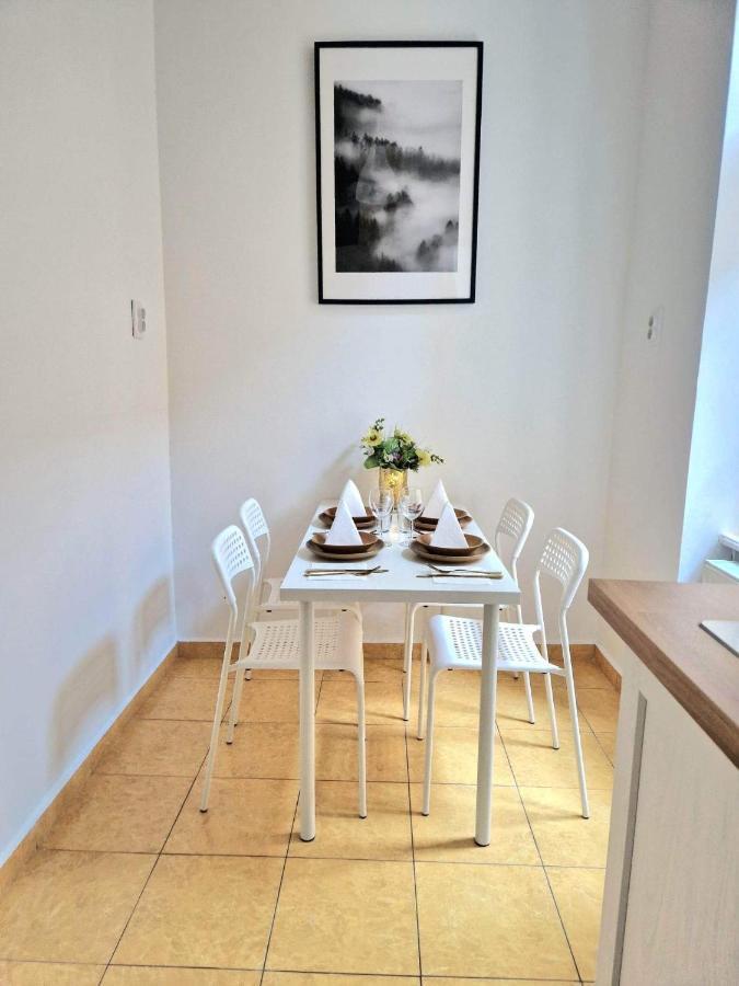 Christie'S Downtown Apartment Budapešť Exteriér fotografie