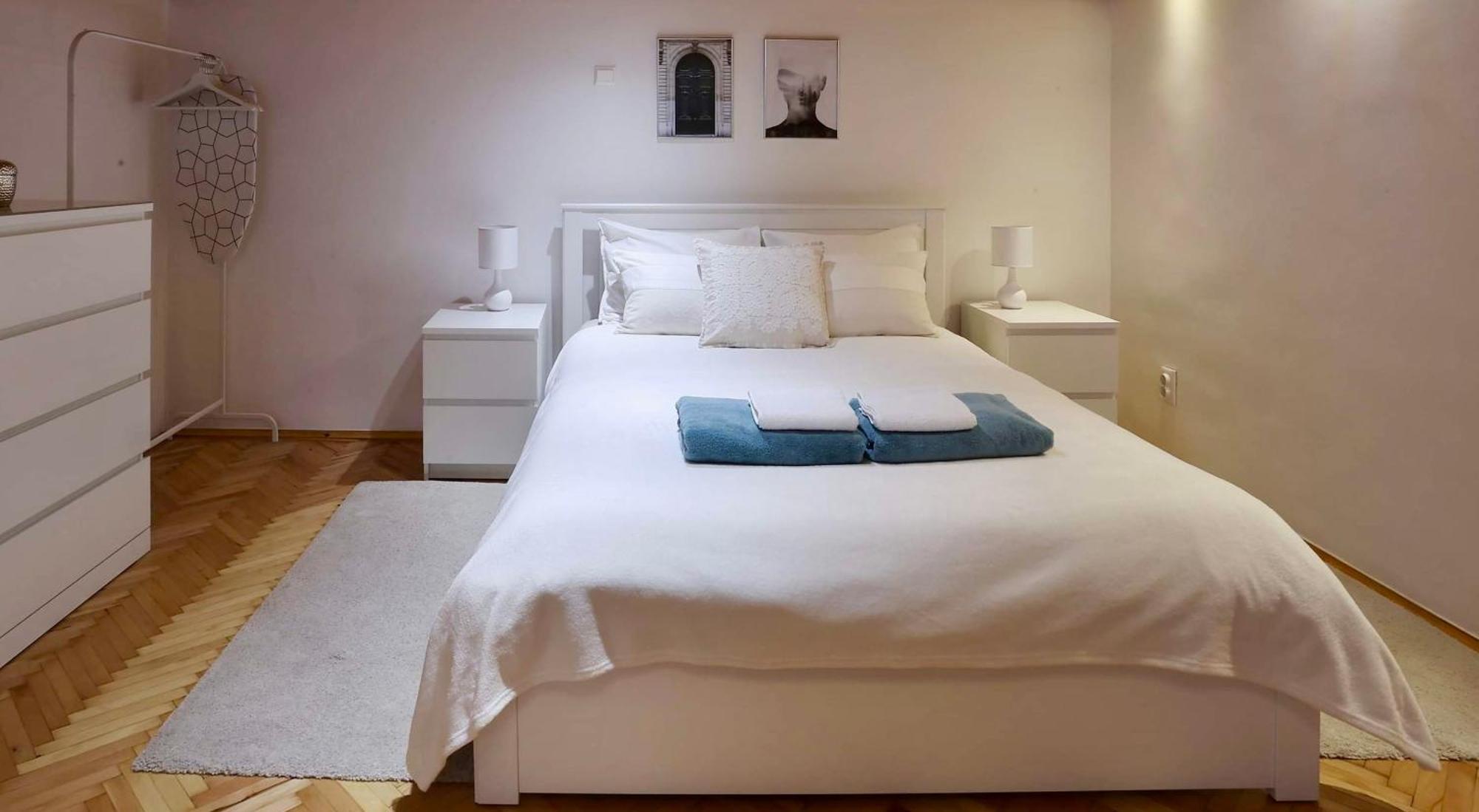 Christie'S Downtown Apartment Budapešť Exteriér fotografie